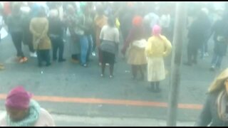 Khamandi residents protest against Stellenbosch land invasion eviction order outside court (BGB)