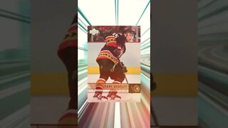 Unboxing Hockey card dollar store buy!