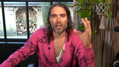 Russell Brand: Atak globalistów na rolników nie wynika z troski o klimat!