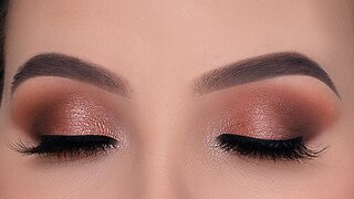 Classic Holiday Eye Makeup Tutorial | Holiday Glam Look