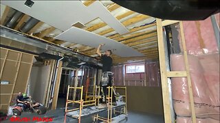 How to drywall ceilings by yourself