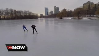 Speedskater turns Lake Michigan into his playground