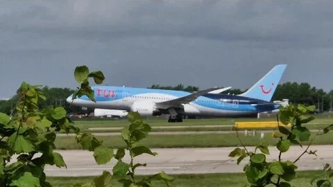 Manchester Airport Plane Spotting, Aircraft Ground Movements, Landings & Take offs