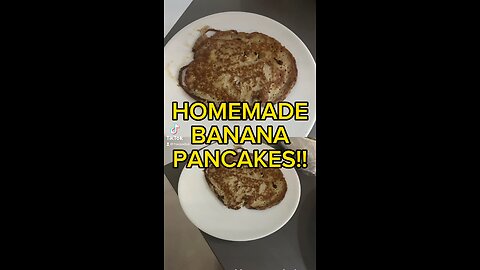 Easy home made American style banana pancakes!