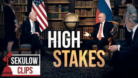 Can Biden Show Strength in The Face of Russian Aggression?