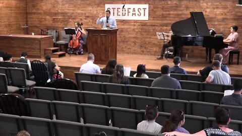 El Perro Que Ladra No Muerde - Pastor Enrique Reyes | Stedfast Baptist Church