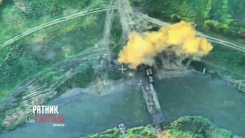 Russian Strike Destroys Ukrainian Pontoon Bridge Crossing Over The Ingulets