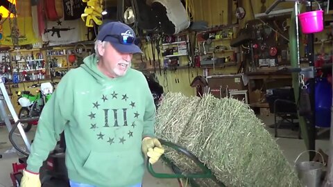 Talking & Moving Hay - Various Topics Hay, Previous Vids, Future Vids, Tailgate Project