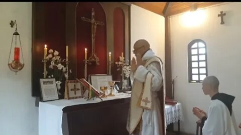 Missa de São Hugo Abade - Mosteiro da Santa Cruz