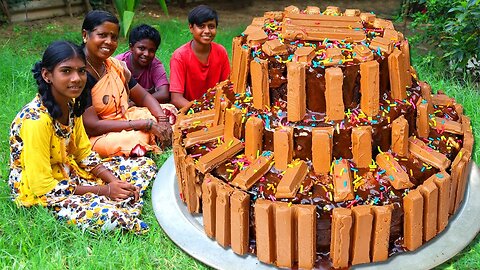KITKAT CHOCOLATE CAKE | Amazing Chocolate Cake Decorating | Yummy KitKat Cake | Village Style Cake
