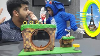 Evana and Brother PLAY SONIC THE HEDGEHOG GAME( Green Hill Zone Playset) with KNUCKLES THE ECHIDNA!!