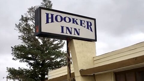 Funniest Motel Name in the World!! Hooker Inn Oklahoma Hotel Best Must See Funny Talking Dog!