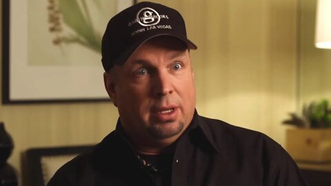 Garth Brooks Calls Out A Big Problem In Country Music