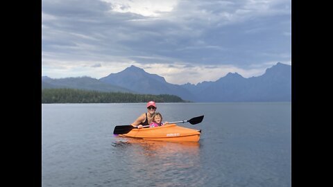 Kayaking Lake Yellowstone