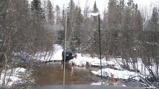 Late season snow wheeling with a Jeep