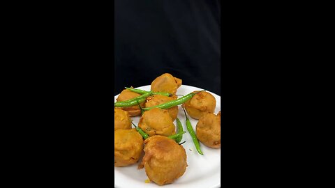 India 's famous potato bonda 's recipe