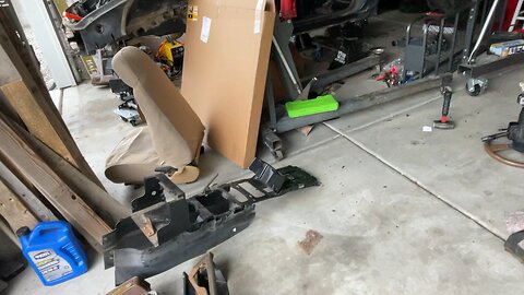 LFX Fiero - Dash Removal And More.