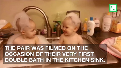 Mom Puts Twins in Sink for Bath. Baby on Right Can’t Stop Laughing When Twin Does This