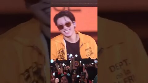 we want to focus on.... Jungkook abs🏋️ // BTS crazy army's banner in PTD las vegas concert