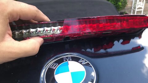 BMW Z4 Rear Center Brake Light Fix (03-07)