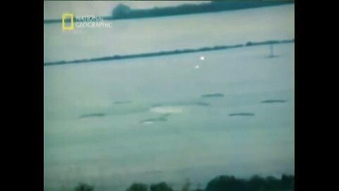 (1996) Video footage of glowing ORBS creating a CROP CIRCLE!