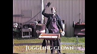 Juggling clown