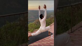 Try this amazing yoga move with me 🧘‍♂️❤️