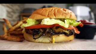 Epic Onion Smashburgers - Smash Burgers Sure To ImPRESS #shorts