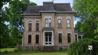 Inside St. Johns historic Hicks Mansion, for sale, for now