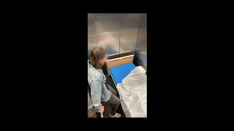Dead bodies prank in lift 😂📸 #funny