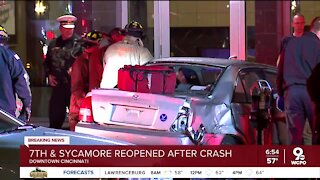 1 hurt in downtown Cincinnati crash