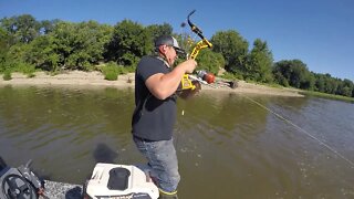 bowfishing jumping silvers in Illinois