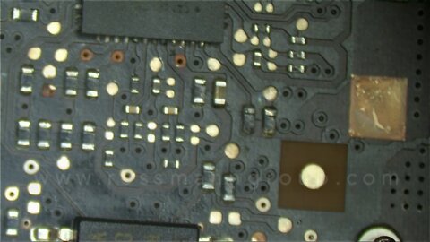 Ultrasonic cleaning, before & after: liquid damaged Macbook logic board