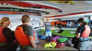 SOUTH AFRICA - Cape Town - Table Bay Kayaking (Video) (BiU)