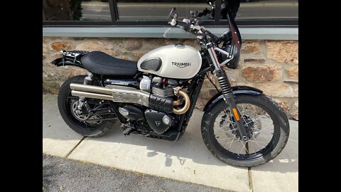 19 Triumph Street Scrambler T935842