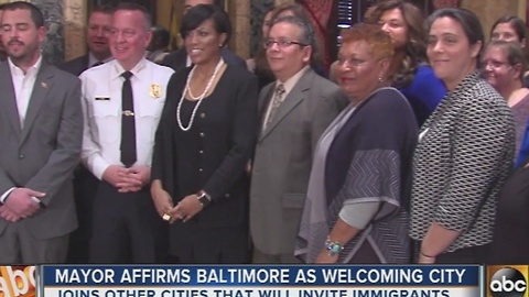 Mayor Stephanie Rawlings-Blake reaffirms city as welcoming to immigrants