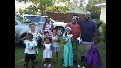 BECKLES HEBREW ACADEMY: BISHOP AZARIYAH AND HIS BEAUTIFUL FAMILY! HE AND HIS WIFE HAVE MANY CHILDREN