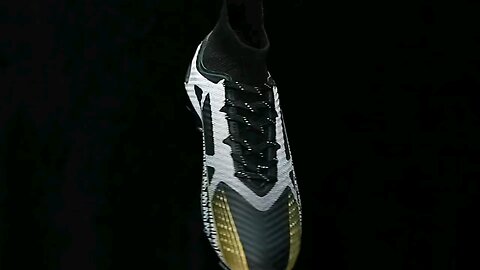 Men FG/TF Football Boots Futsal Professional Unisex Anti-Slip Kids Soccer Shoes