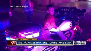 Las Vegas police officers go above and beyond to give family a memorable Christmas
