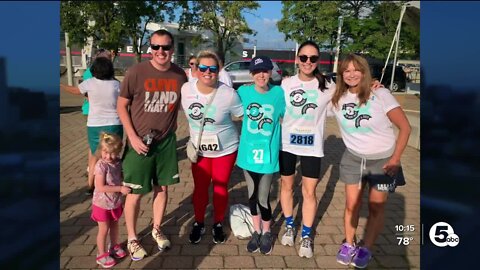 News 5 family shows support of one of its own in Outrun Ovarian Cancer 5K