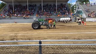 Tractor pull oh yeah!