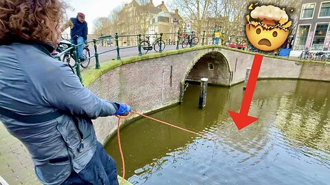 $10,000 Reward Magnet Fishing in Amsterdam! (The Best Treasure Hunt)