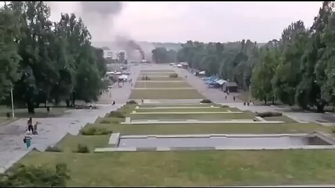 Another video of a Russian cruise missile hitting the Reikartz Hotel in Zaporozhye has appeared