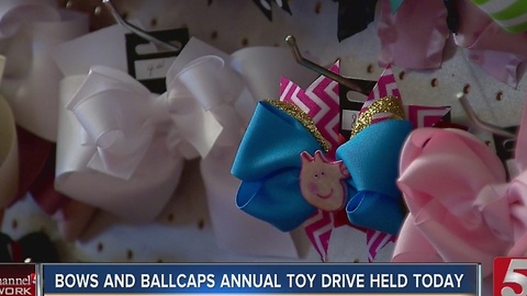 Bows & Ballcaps Hosts Annual Santa Breakfast