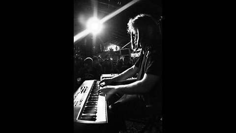 STAR SPANGLED BANNER ON KEYTAR