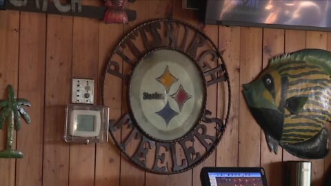 Dave's Last Resort owner joins other Steelers fans mourning after Dwayne Haskins dies