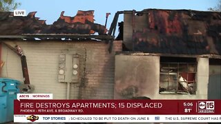 More than a dozen people displaced after Phoenix apartment fire