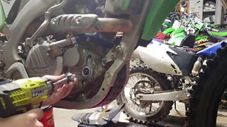 Replacing the outer waterpump seal in a 2014 Kawasaki KX450f