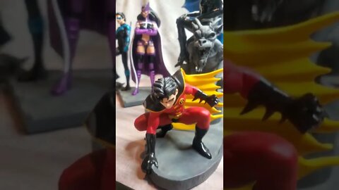 Den Knight Quickie: DC Direct Batman Family statue set #batman #dccomics #family #unboxing #review