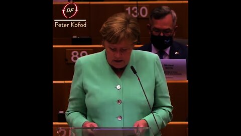 EU diktator A. Merkel bliver ristet af Peter Kofod for hendes import af islamister til Europa og DK